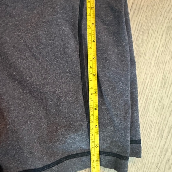 Lululemon Men's For The People Short Heathered Gray Size L Stretch - Picture 4 of 4